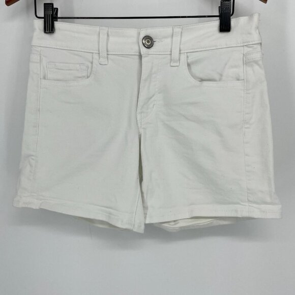 American Eagle AEO  Twill stretchy white shorts - Picture 5 of 12